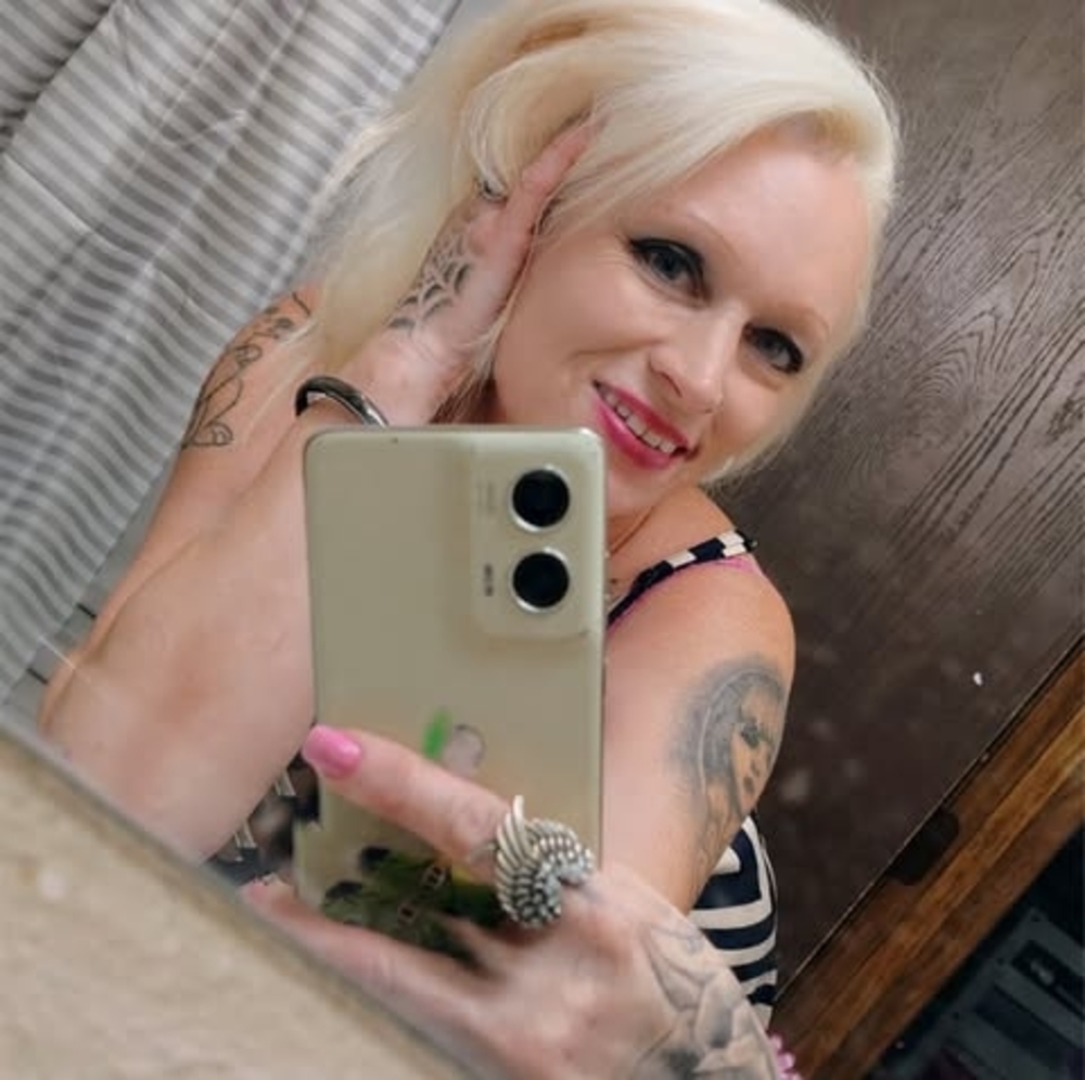 Meet your Posher, Brandy